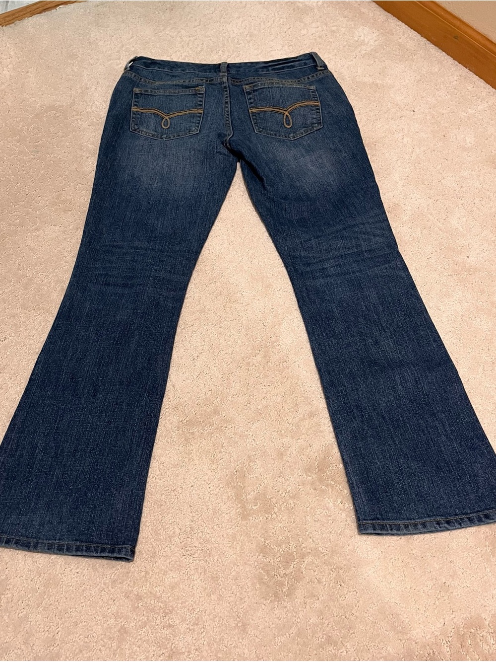 American Rag Curvy Low/Mid Rise Boot Cut Jeans Size 5S - Picture 5 of 6
